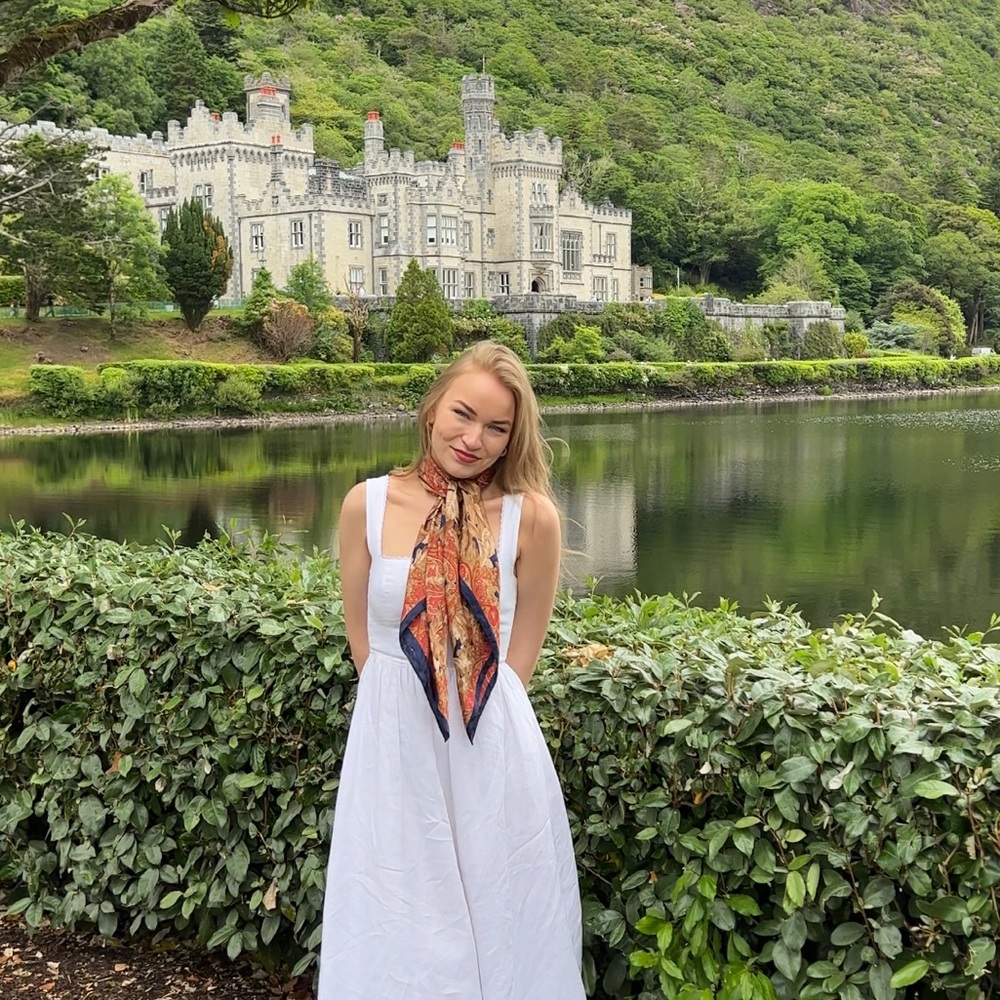 Meet your Posher, Annah britain